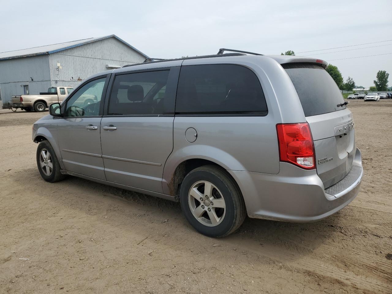 2013 Dodge Grand Caravan Sxt - Фото 2
