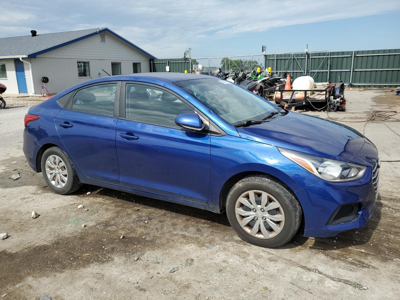 2018 Hyundai Accent Se - Фото 4