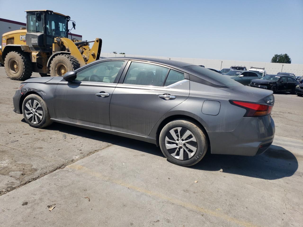 2022 Nissan Altima S - Image 2