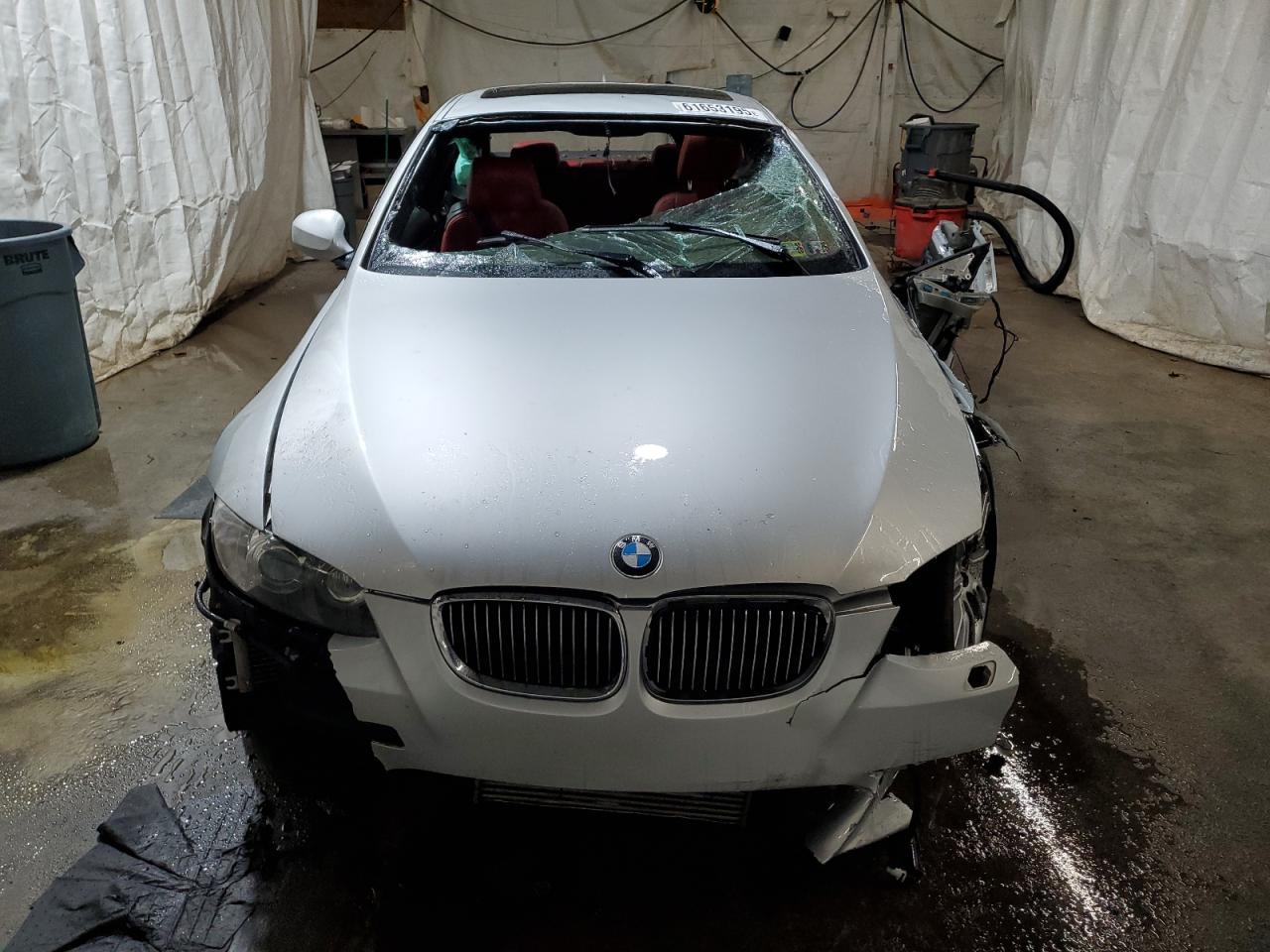 2010 BMW 335 I - Image 5