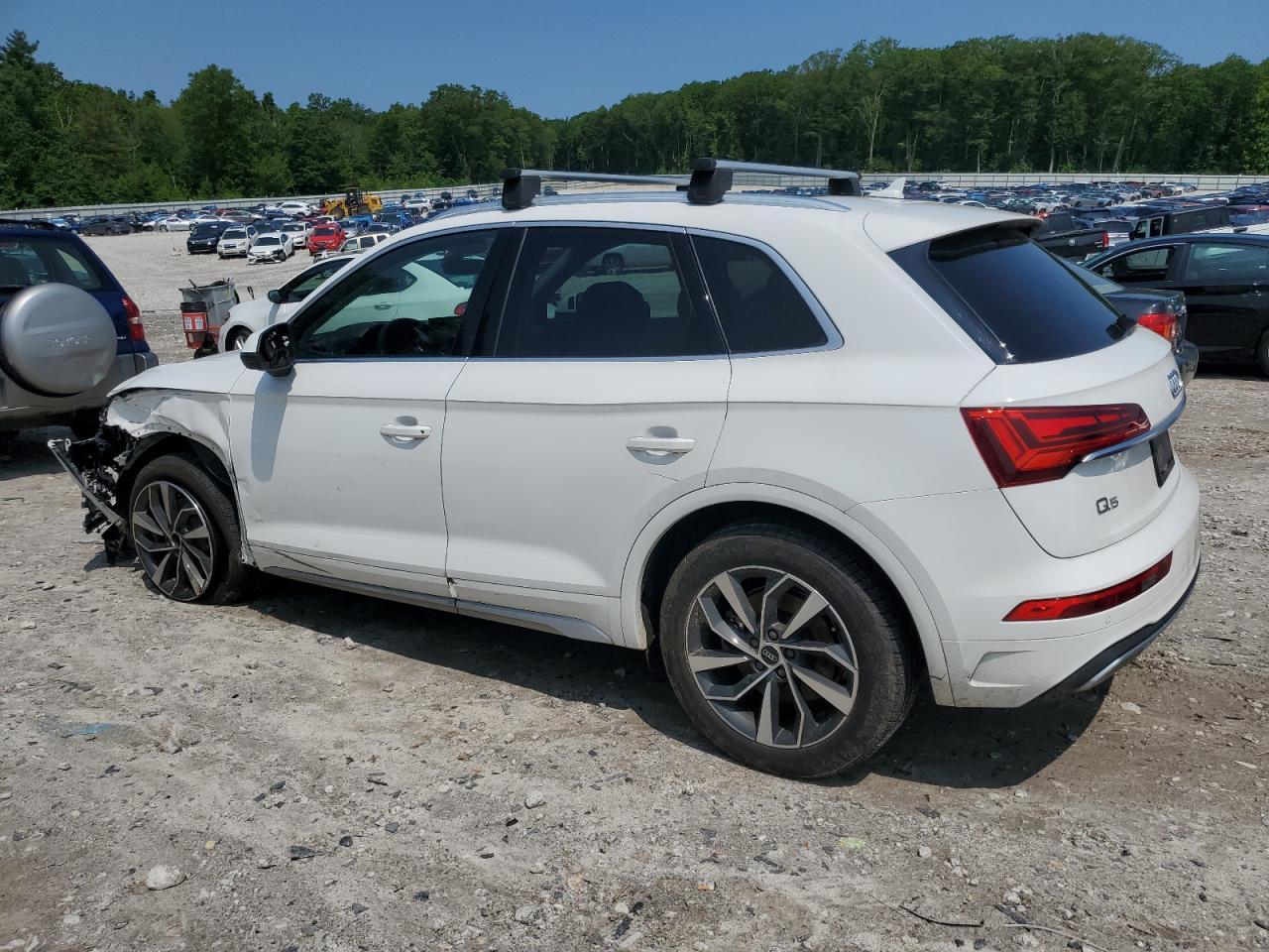 2021 Audi Q5 Premium Plus - Фото 2