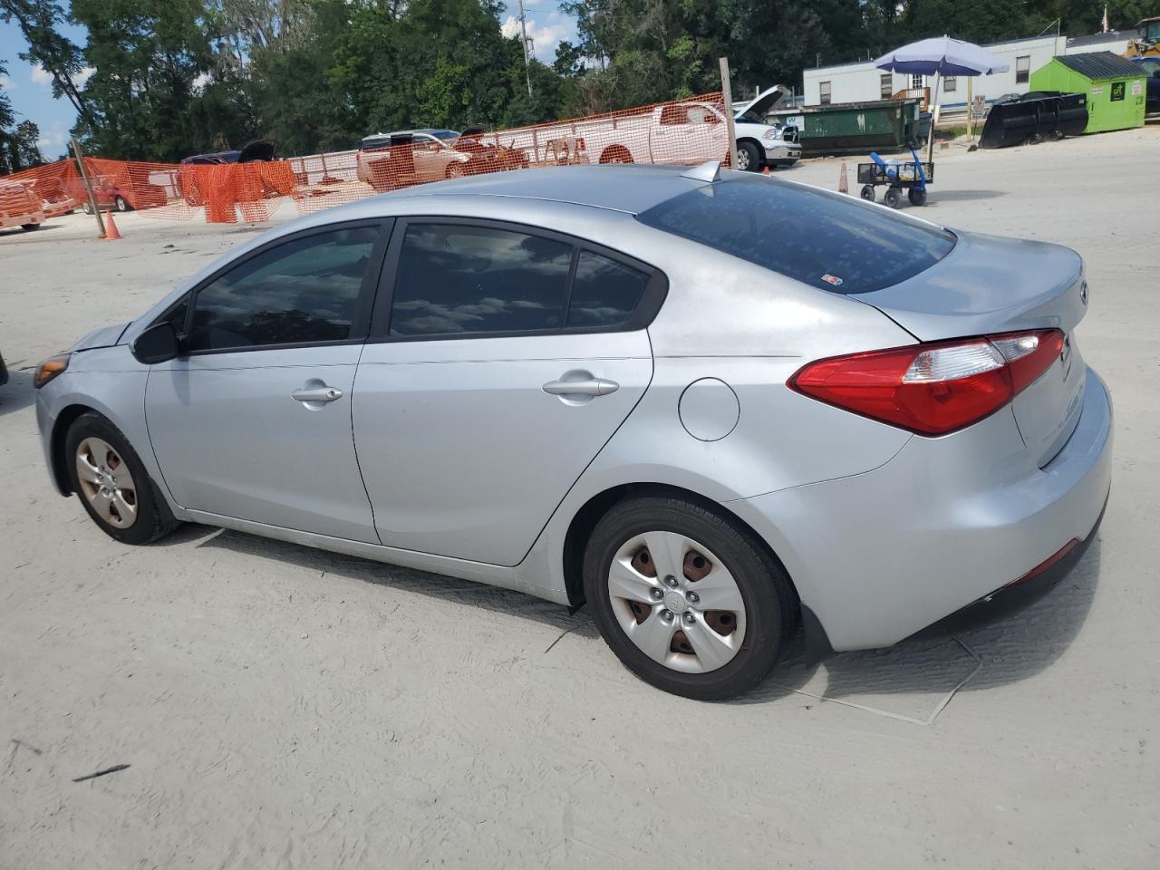 2015 Kia Forte Lx - Image 2