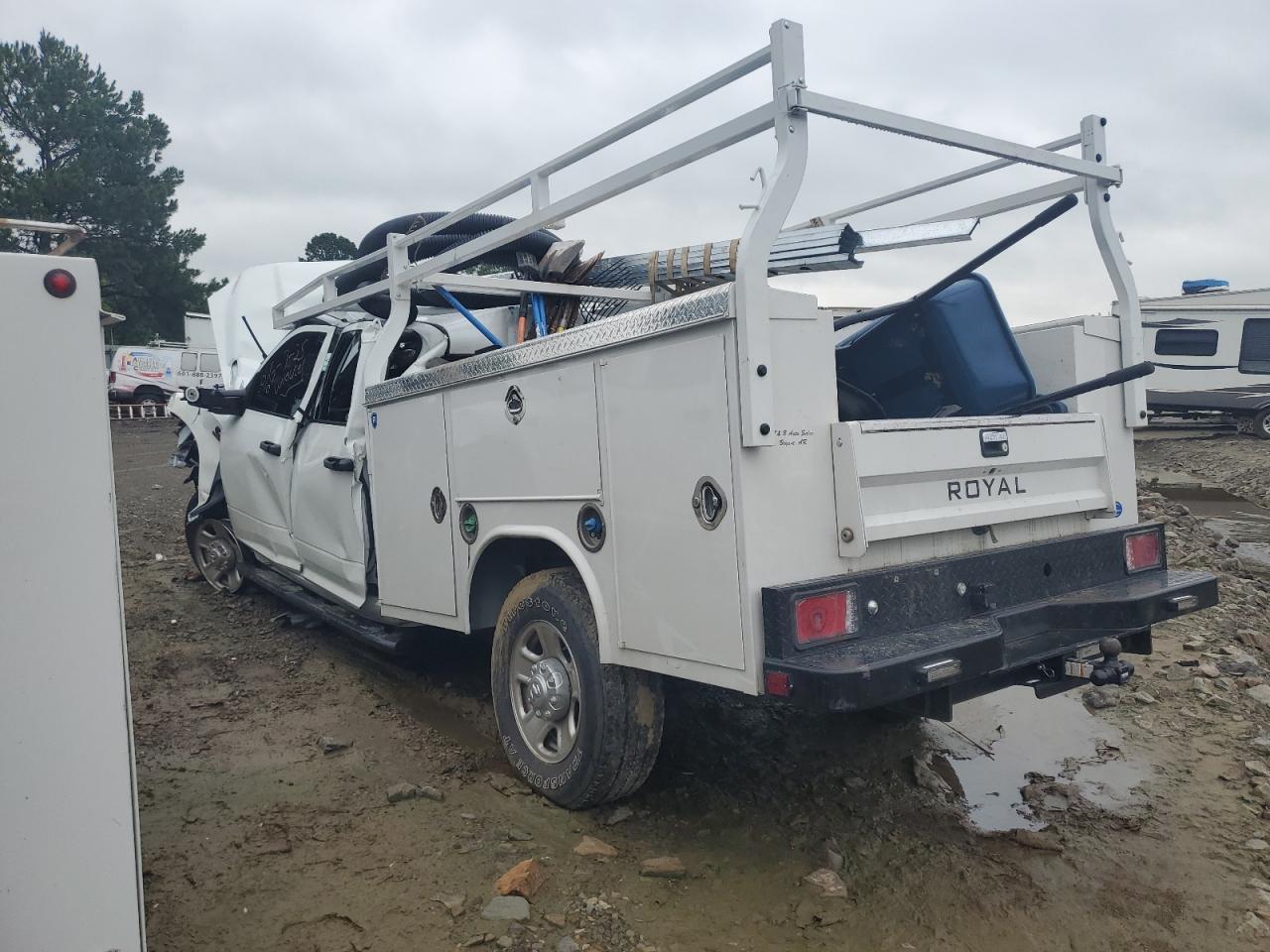 2023 Ram 2500 Tradesman - Image 2
