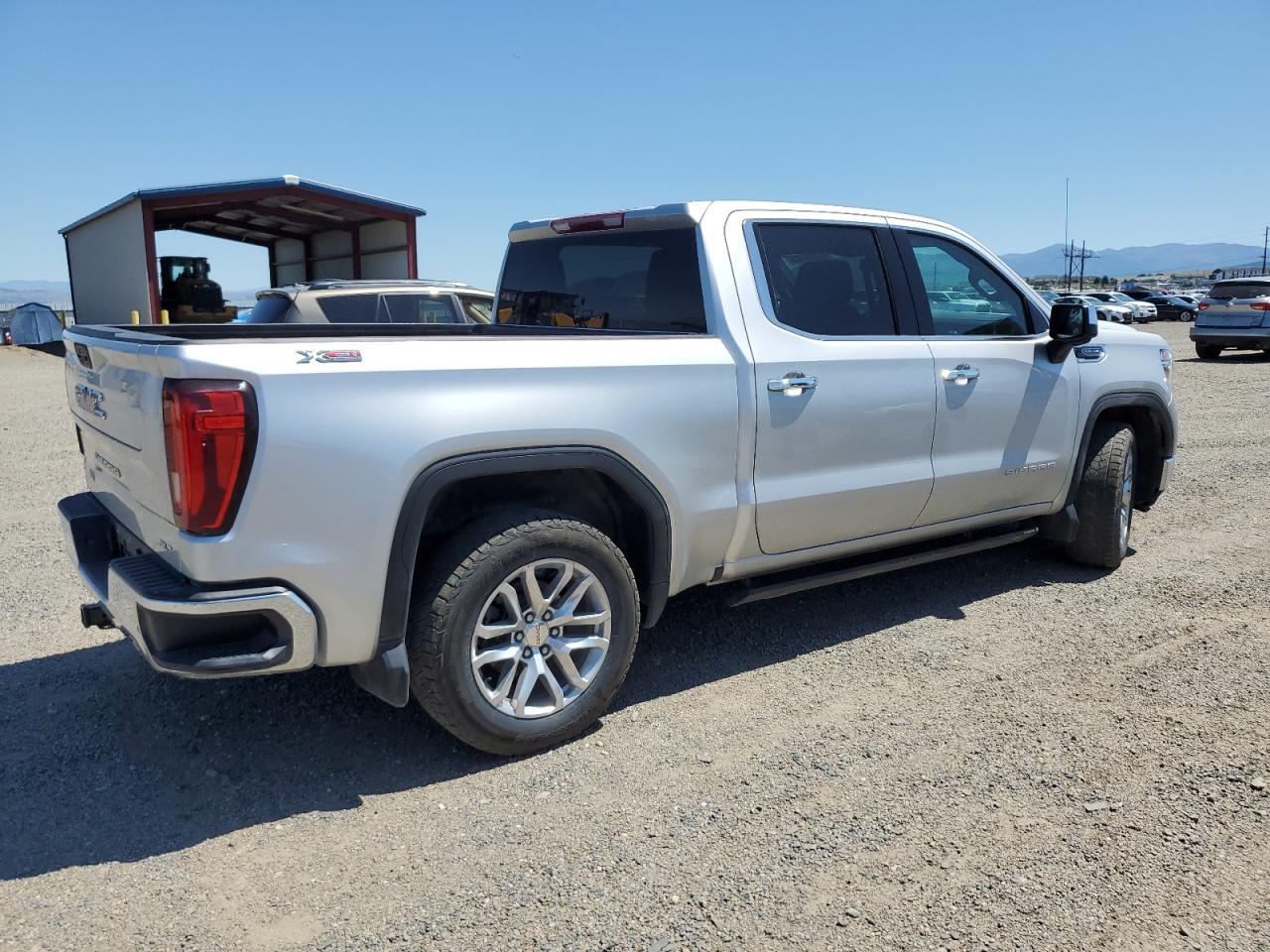 2021 GMC Sierra K1500 Slt - Image 3