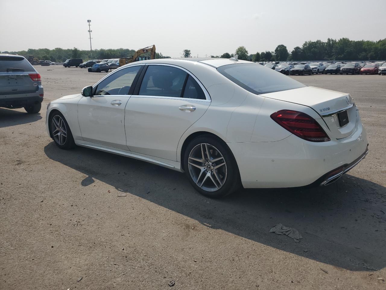2020 Mercedes-Benz S 560 4Matic - Фото 2