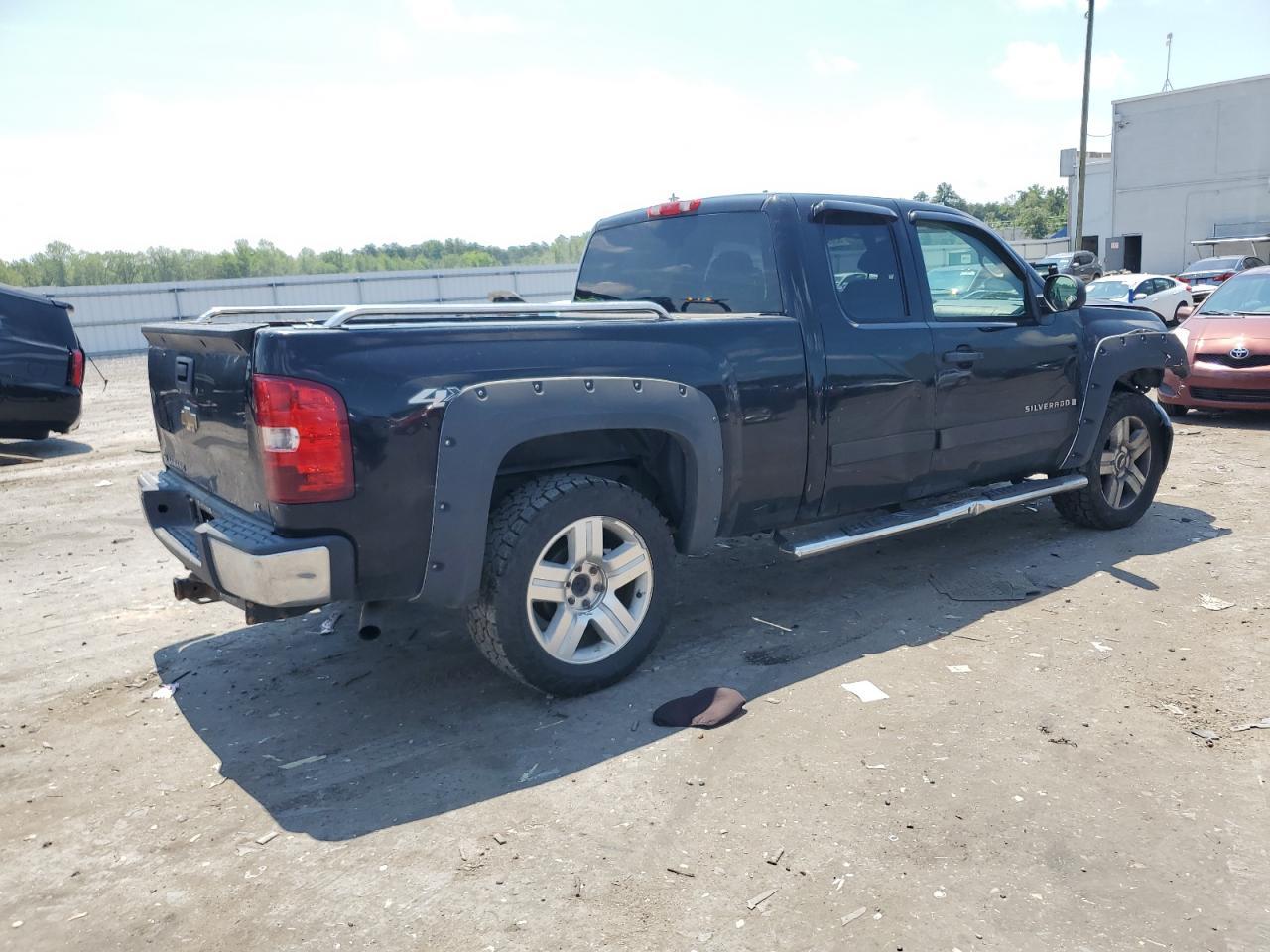 2007 Chevrolet Silverado K1500 - Фото 3