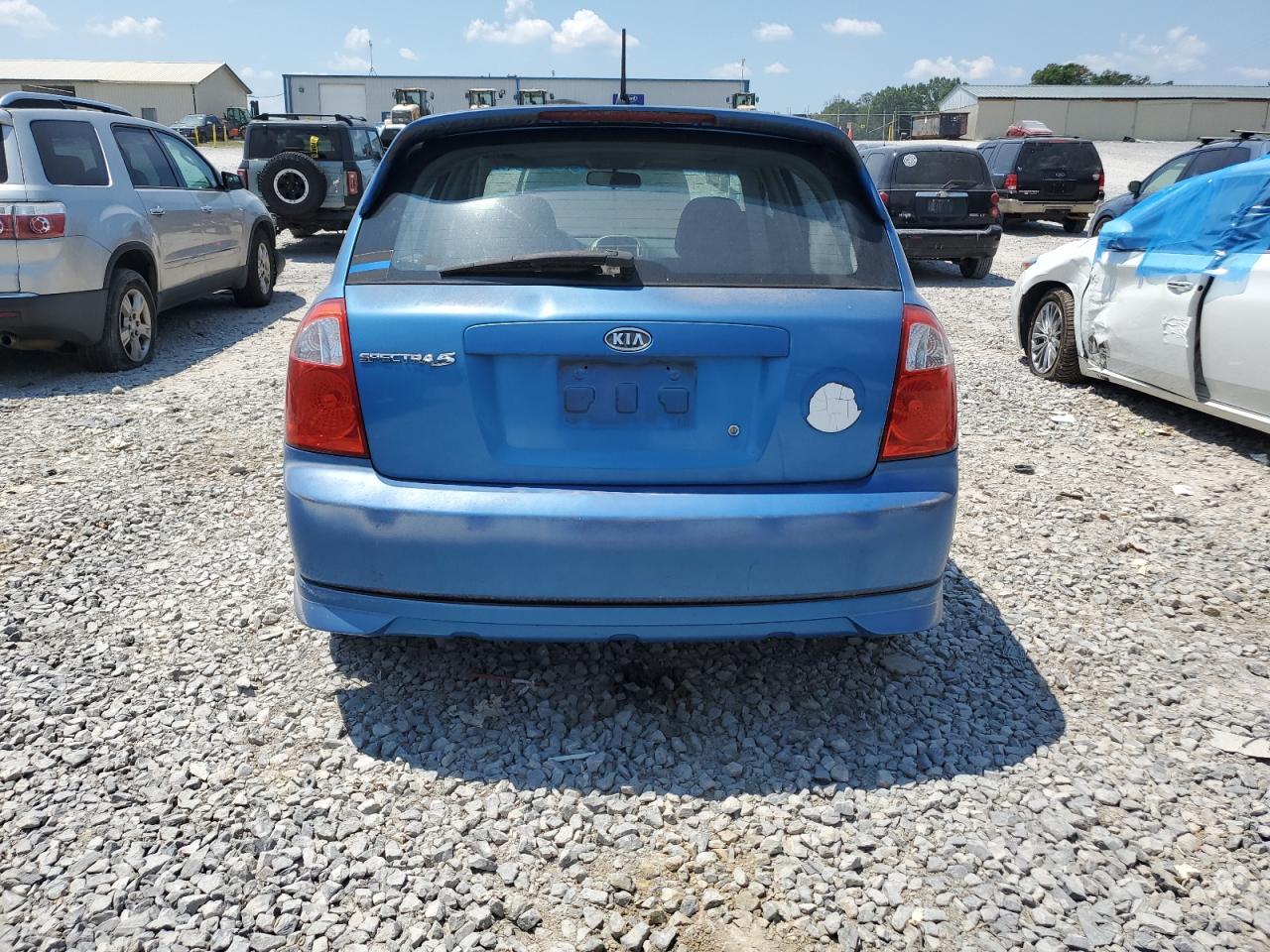 2005 Kia Spectra5 - Фото 6