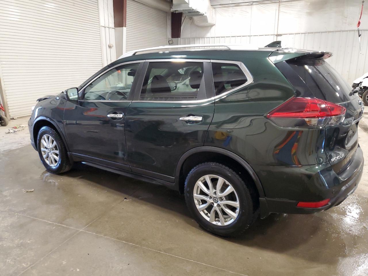 2019 Nissan Rogue S - Фото 2