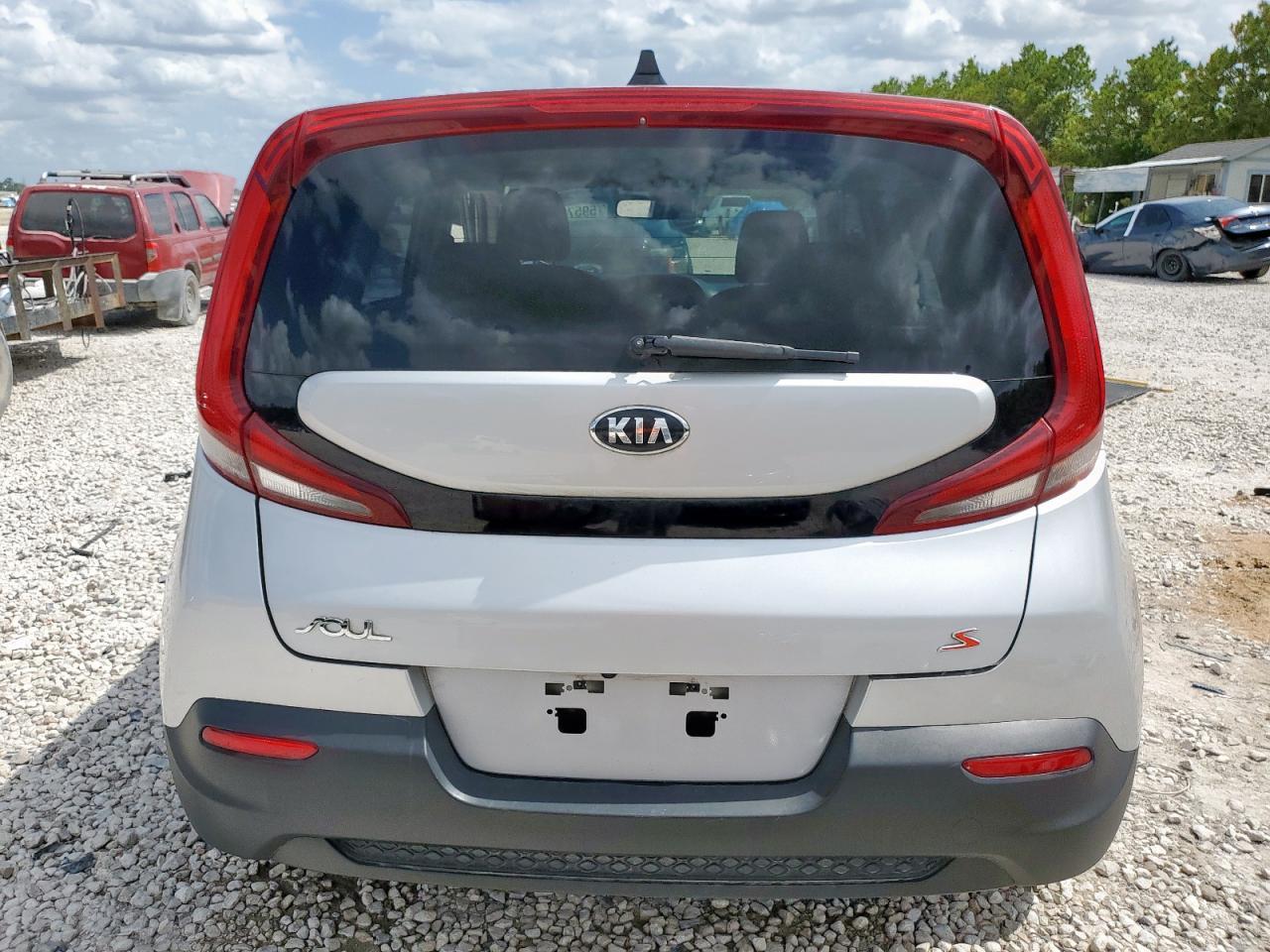 2020 Kia Soul Lx - Image 6