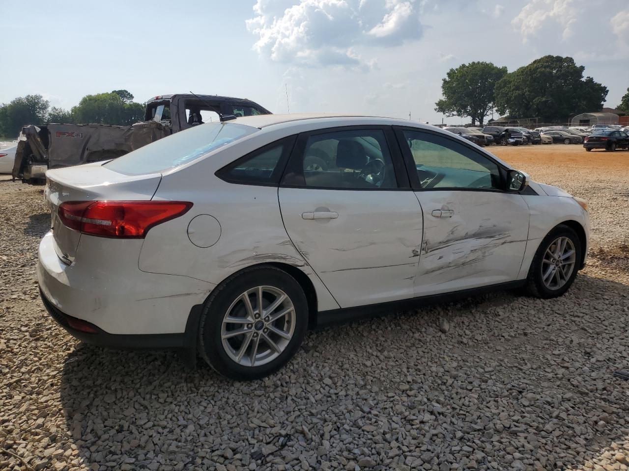 2016 Ford Focus Se - Image 3