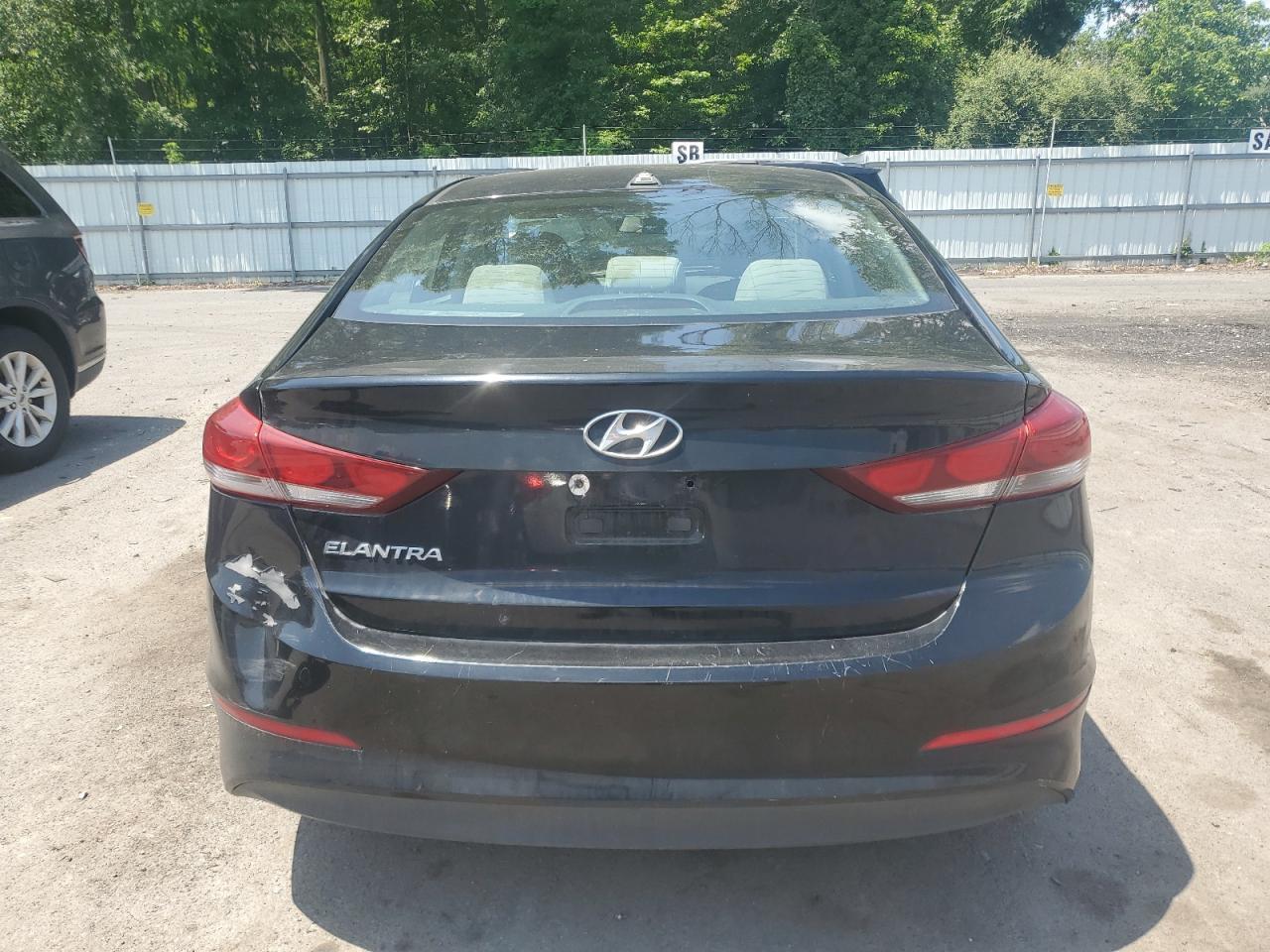 2017 Hyundai Elantra Se - Фото 6
