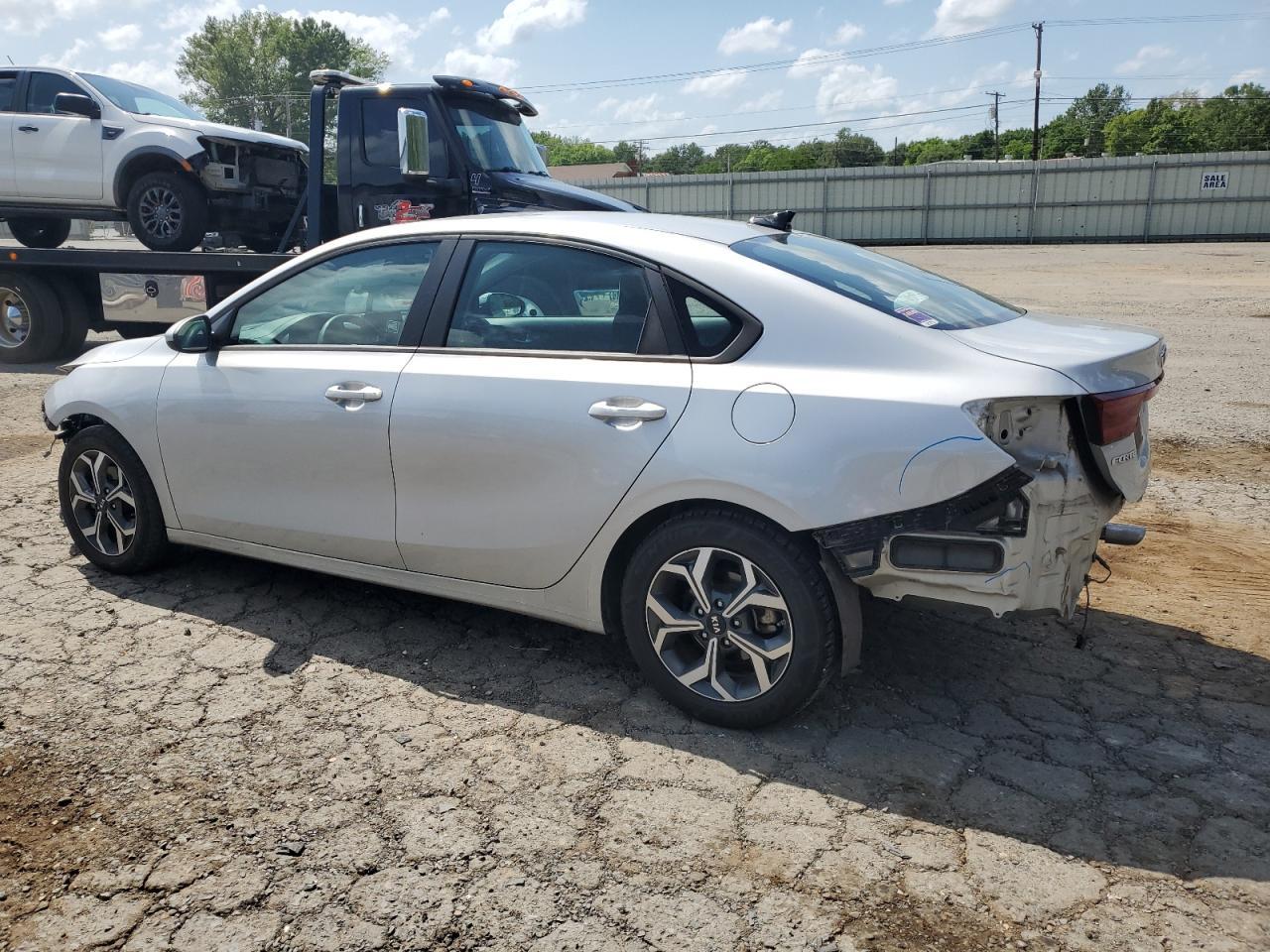 2021 Kia Forte Fe - Фото 2