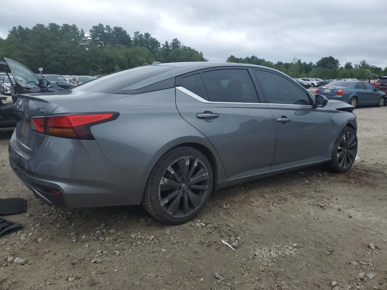 2020 Nissan Altima Sr - Image 3