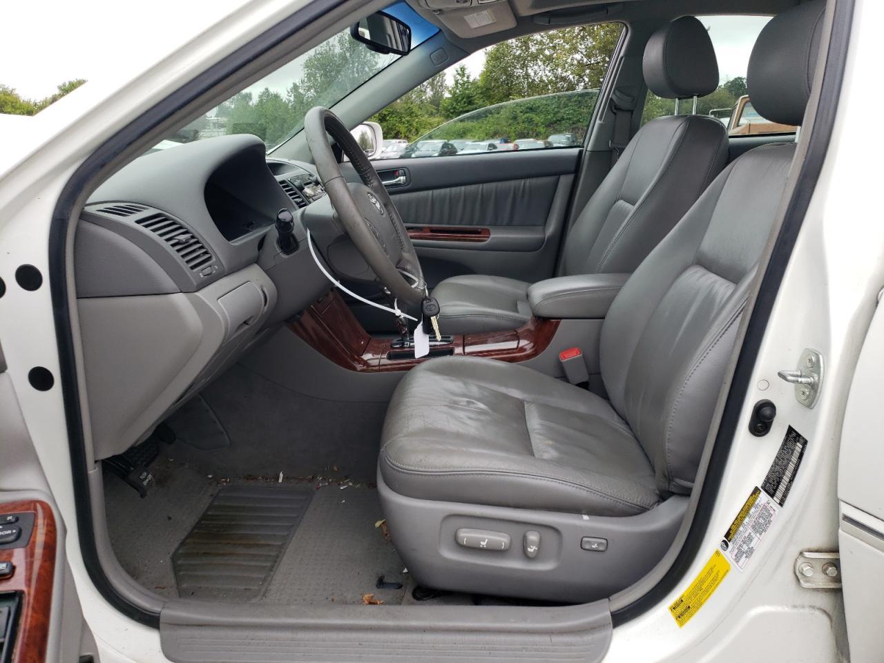 2006 Toyota Camry Le - Image 7