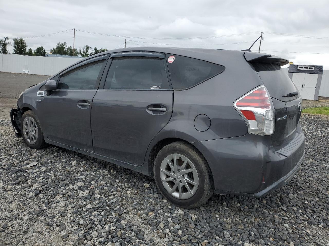 2015 Toyota Prius V - Фото 2