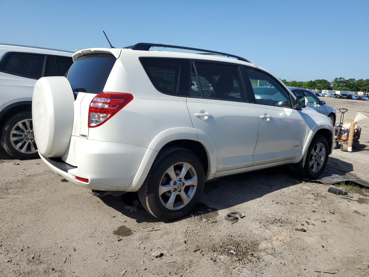 2010 Toyota Rav4 Limited - Фото 3