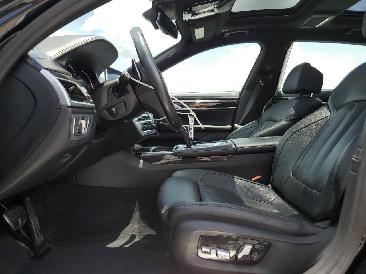 2019 BMW 740 I - Image 7