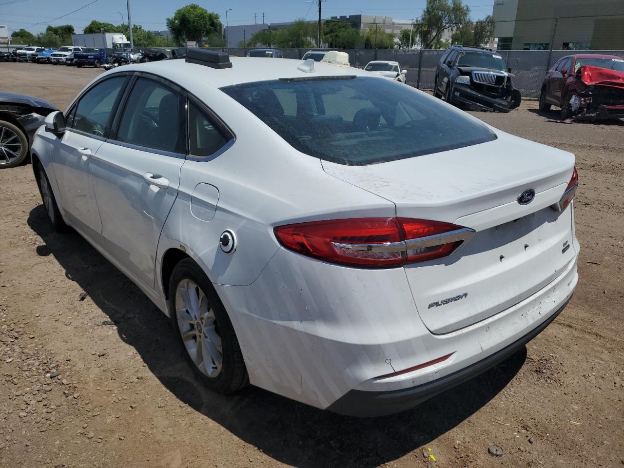 2020 Ford Fusion Se - Фото 2