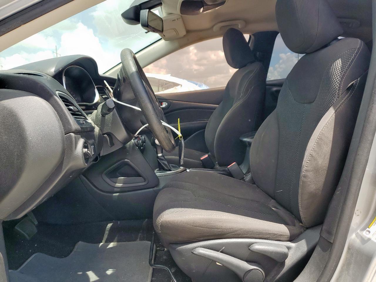 2015 Dodge Dart Sxt - Фото 7