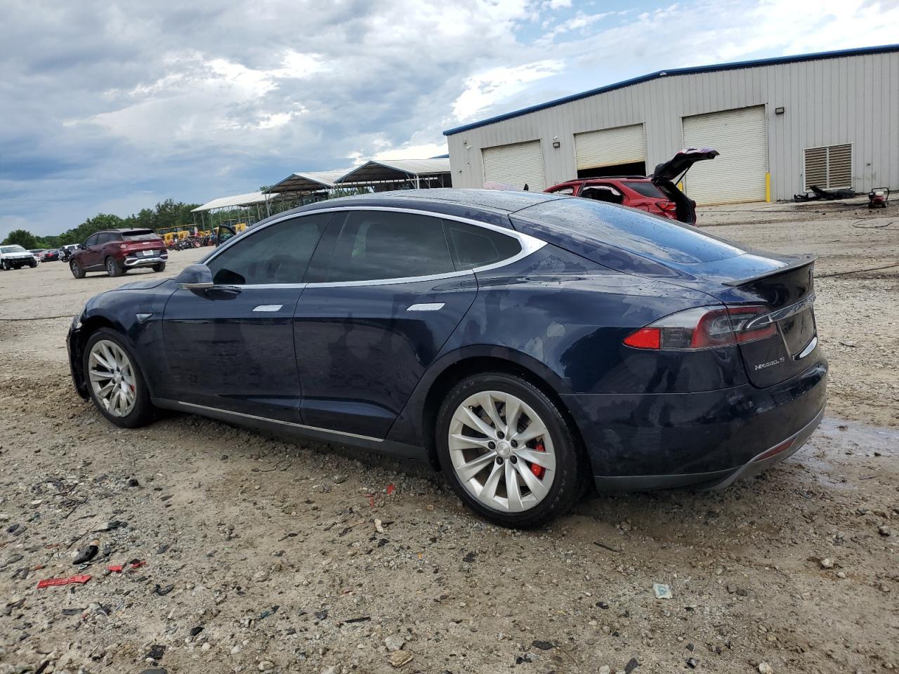 2015 Tesla Model S 85 - Фото 2