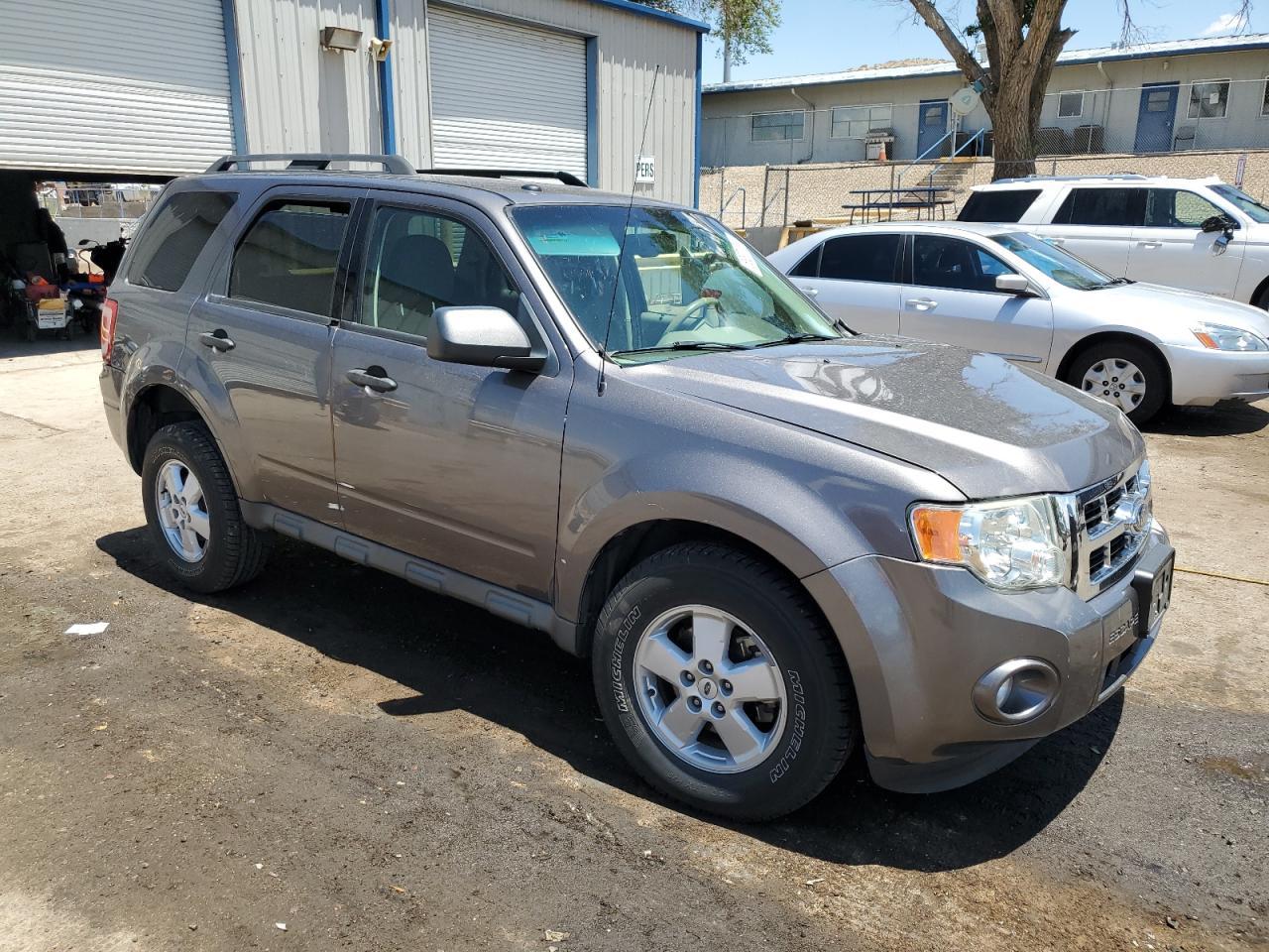 2009 Ford Escape Xlt - Image 4