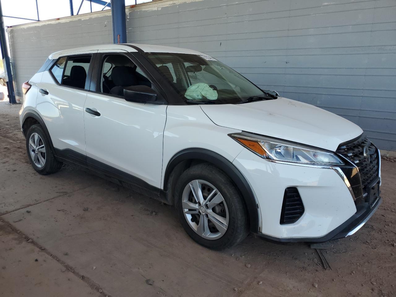 2021 Nissan Kicks S - Фото 4
