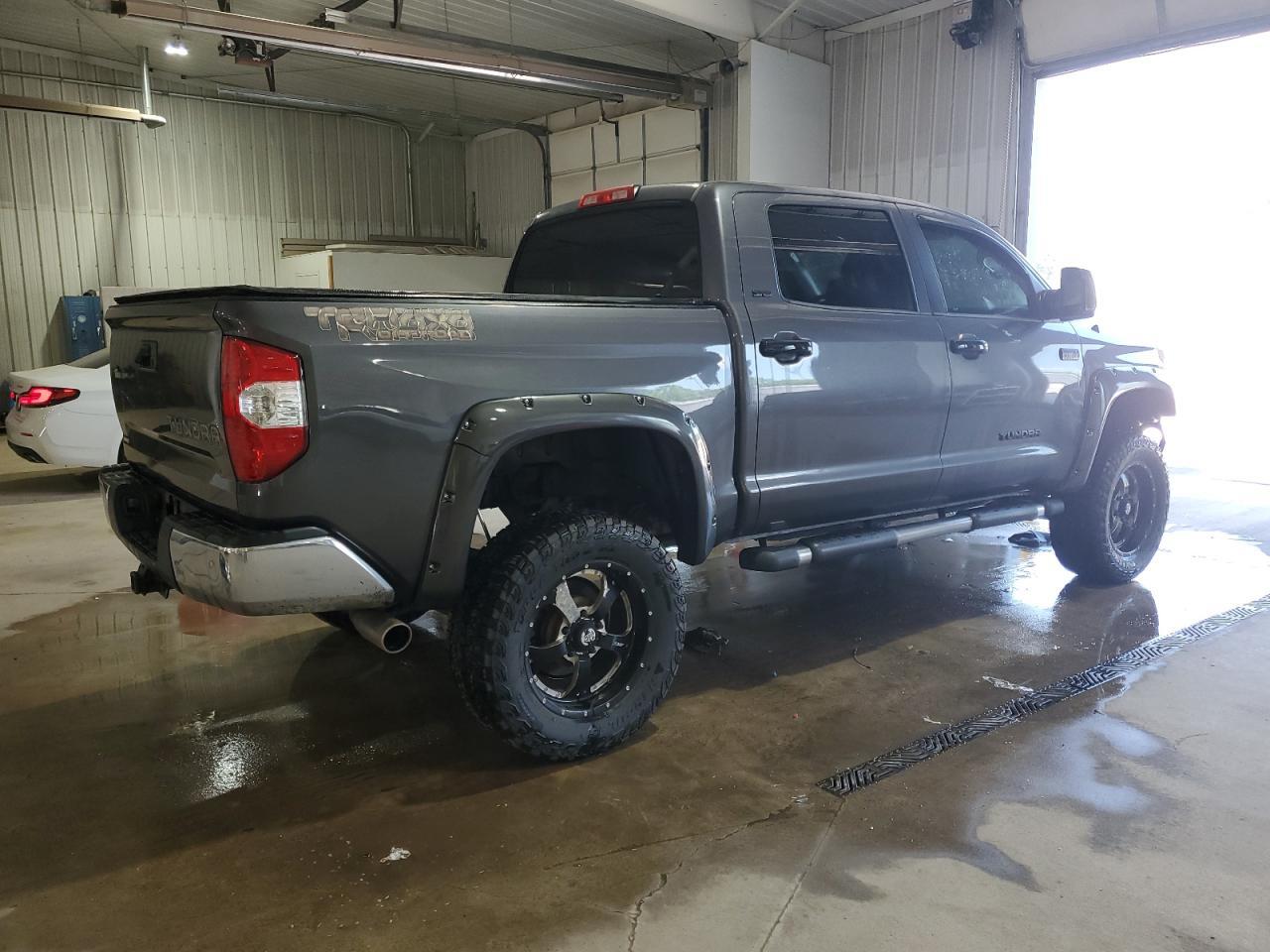 2015 Toyota Tundra Crewmax Sr5 - Фото 3