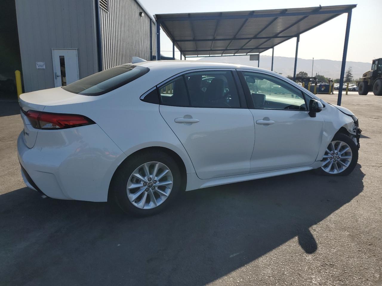 2020 Toyota Corolla Xle - Фото 3