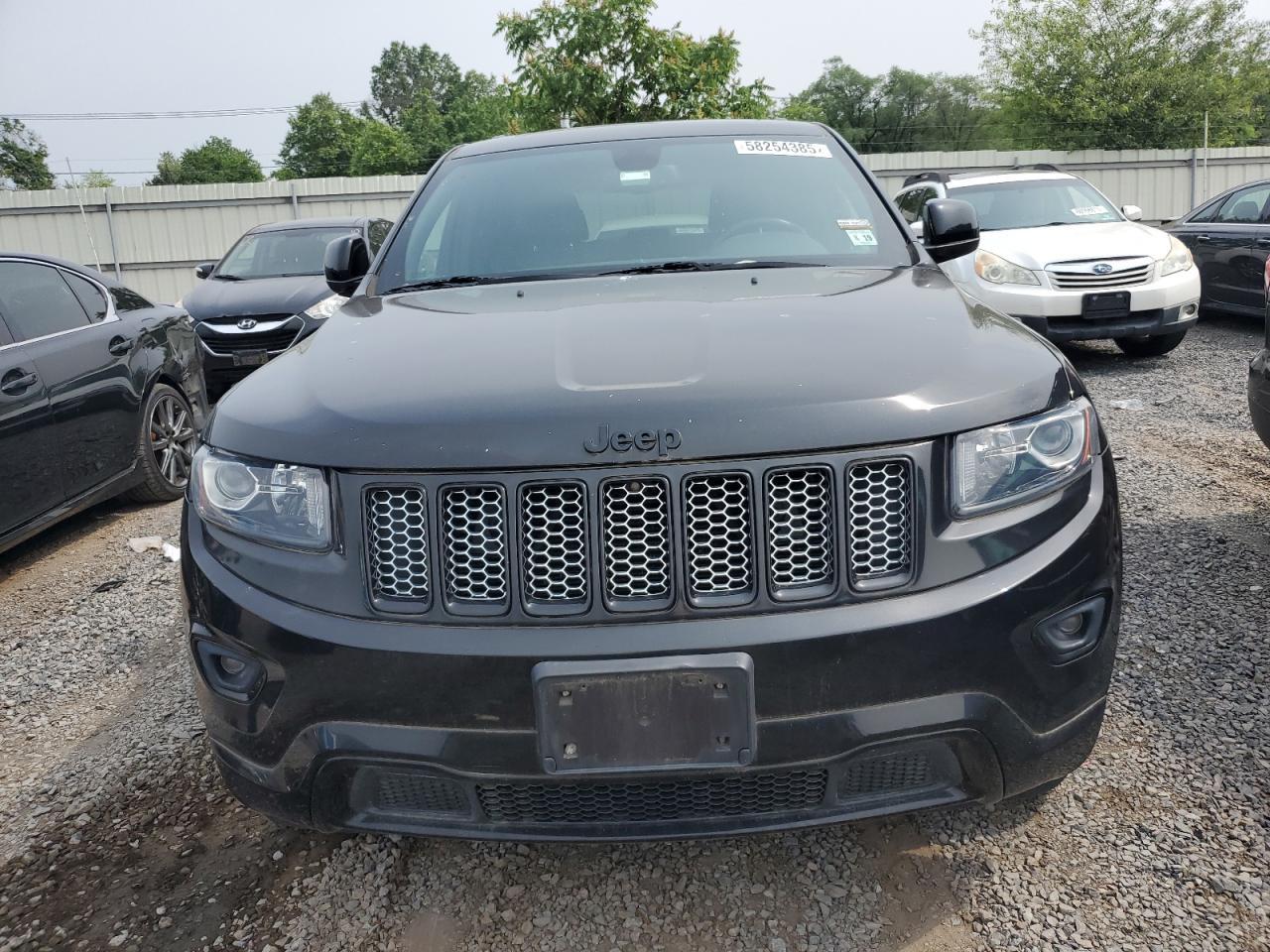 2014 Jeep Grand Cherokee Laredo - Image 5