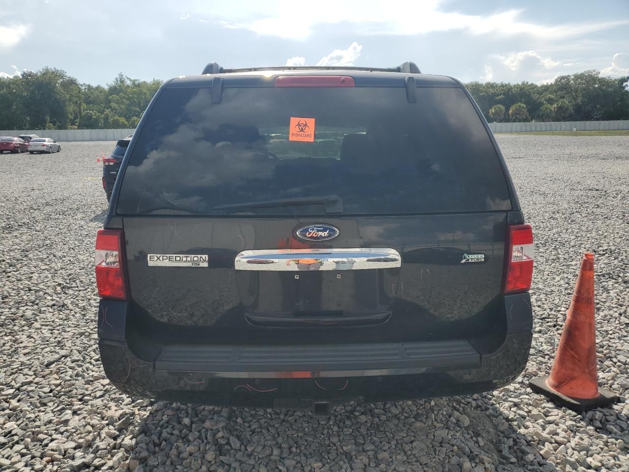 2014 Ford Expedition Xlt - Image 6