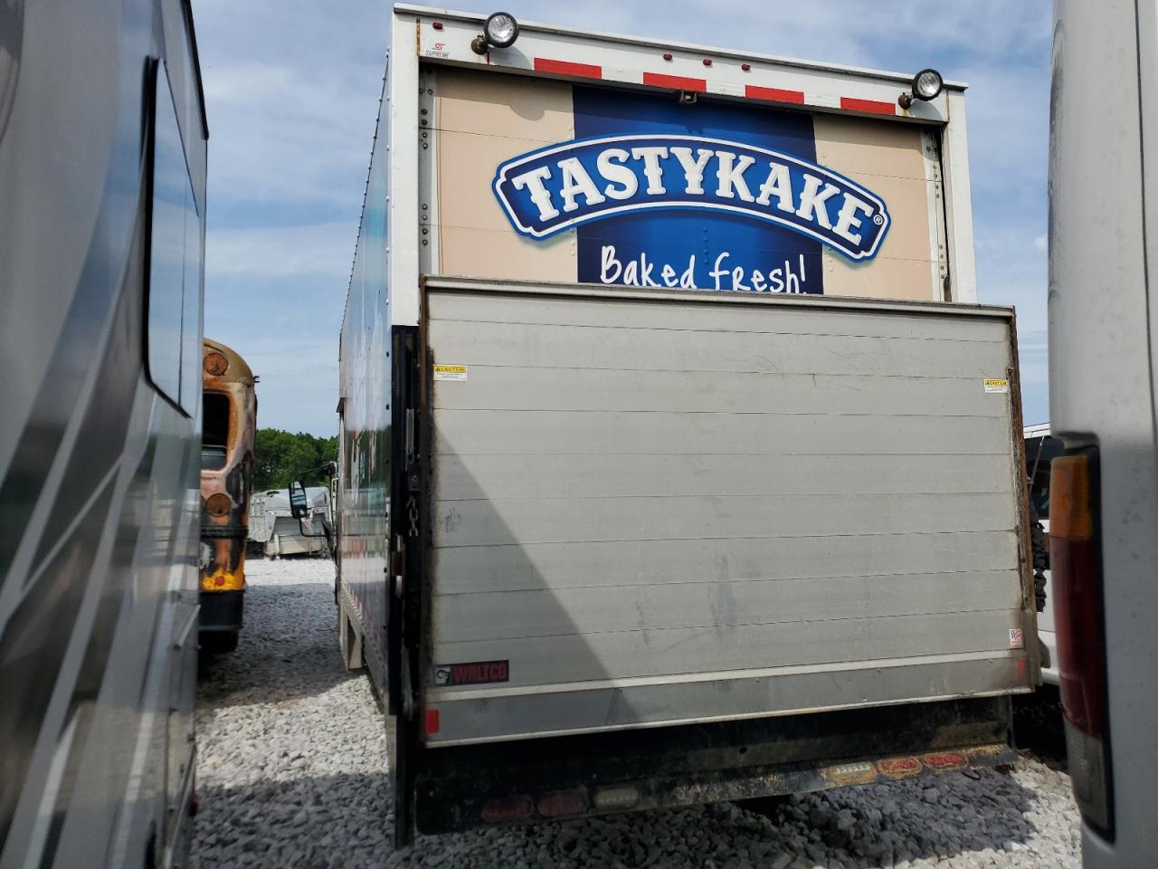 2018 Isuzu Npr Hd - Image 6