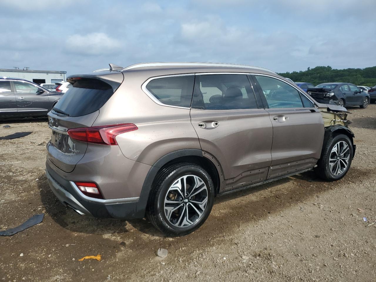 2020 Hyundai Santa Fe - Фото 3