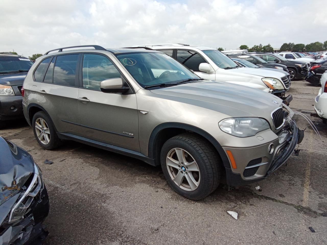 2012 BMW X5 xDrive35I - Image 4