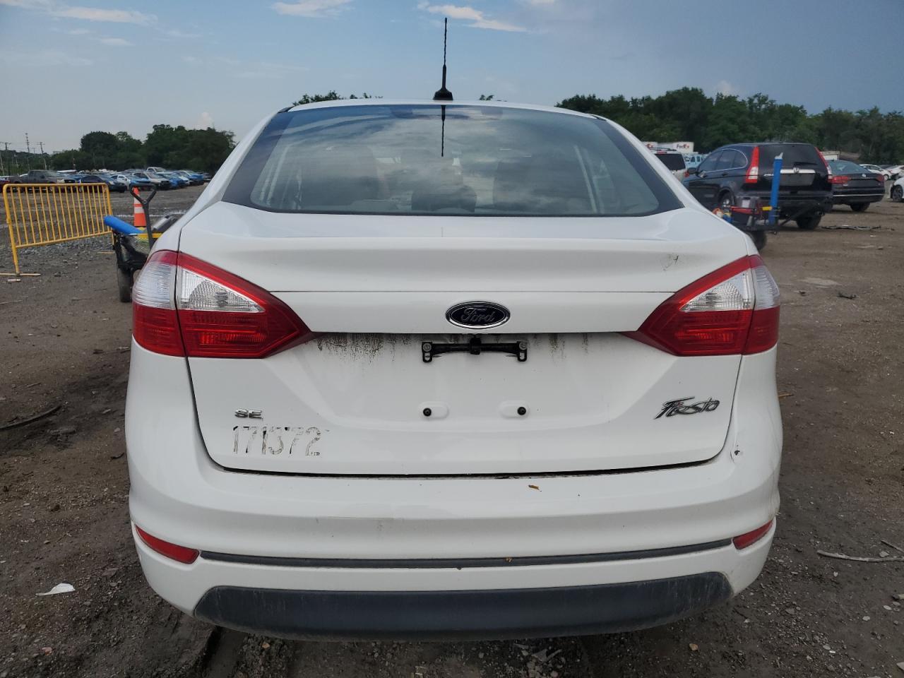 2017 Ford Fiesta Se - Фото 6