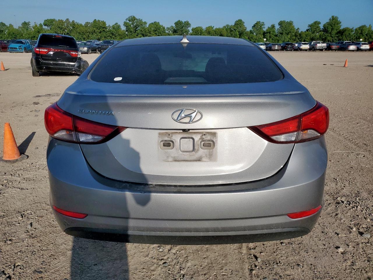 2014 Hyundai Elantra Se - Фото 6