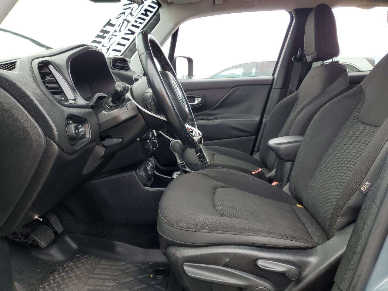 2018 Jeep Renegade Latitude - Image 7