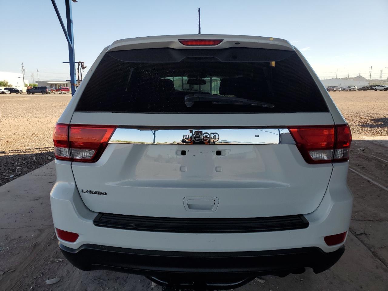 2013 Jeep Grand Cherokee Laredo - Фото 6