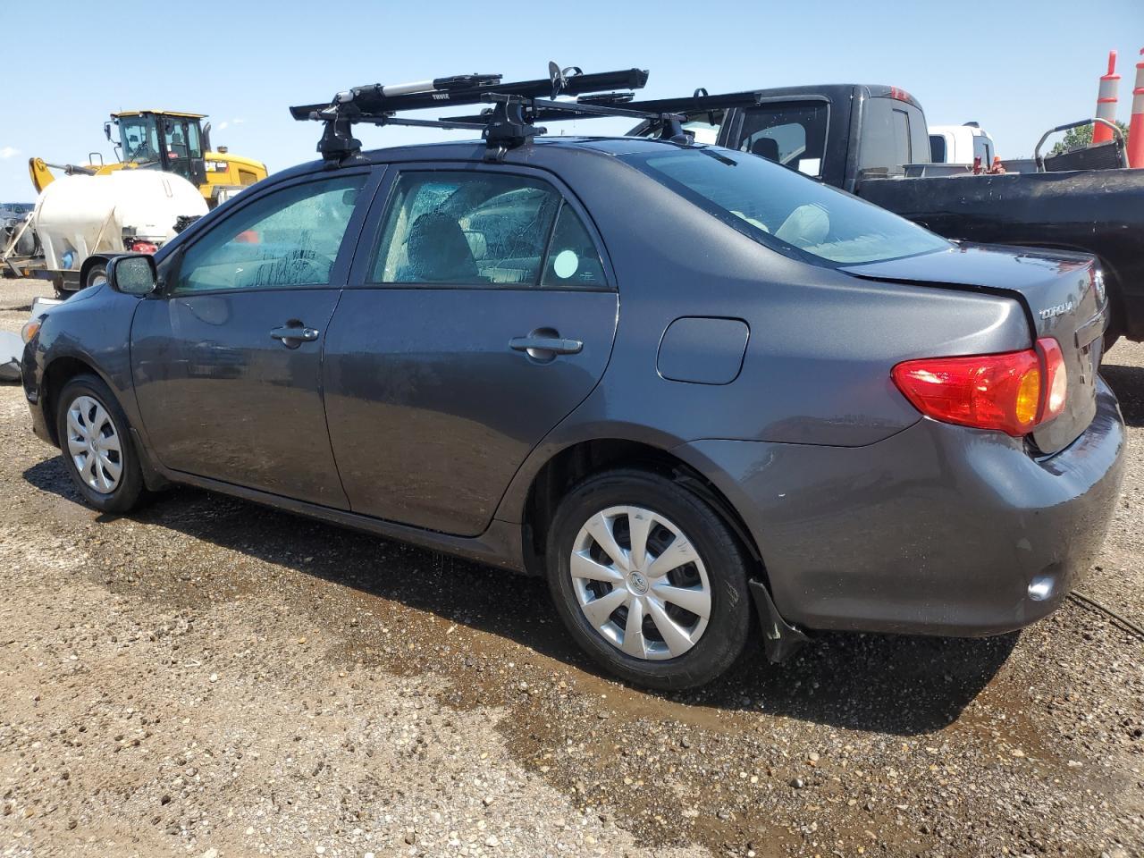 2010 Toyota Corolla Base - Фото 2