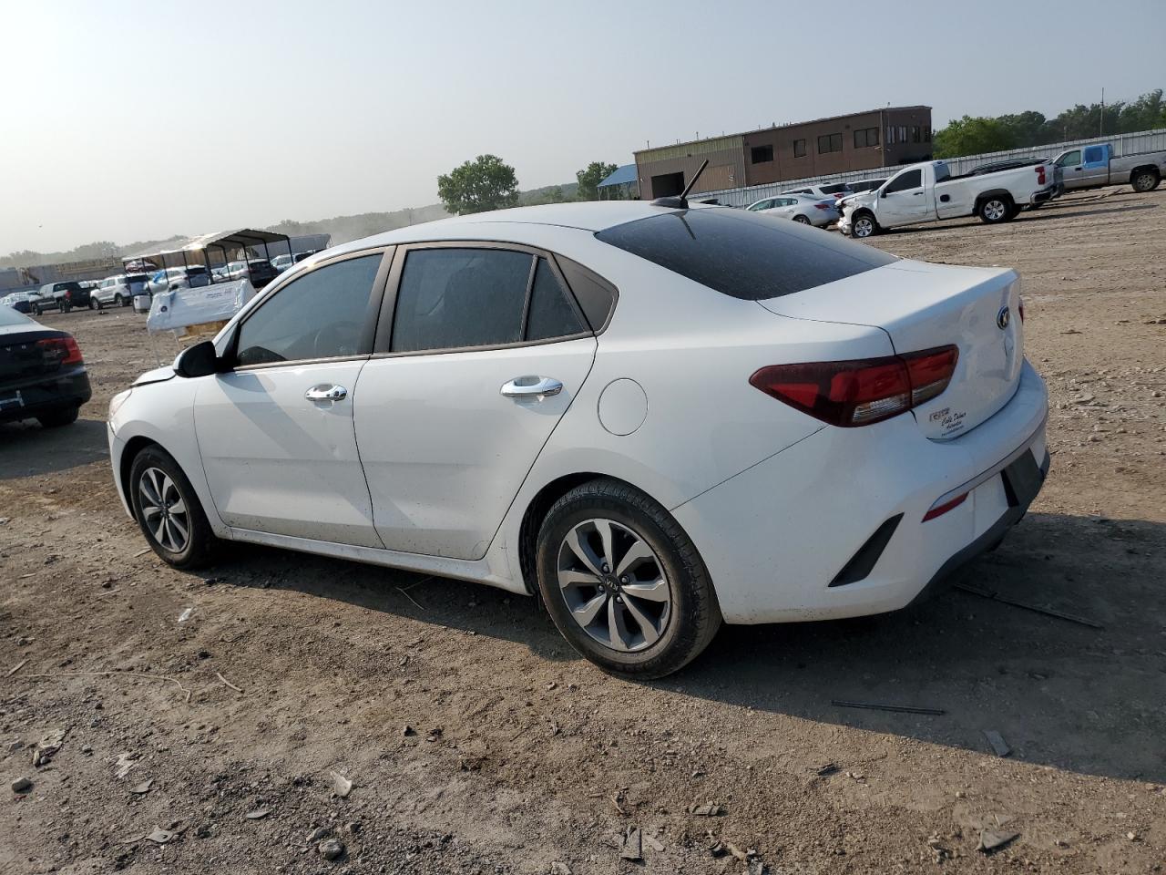 2021 Kia Rio Lx - Image 2