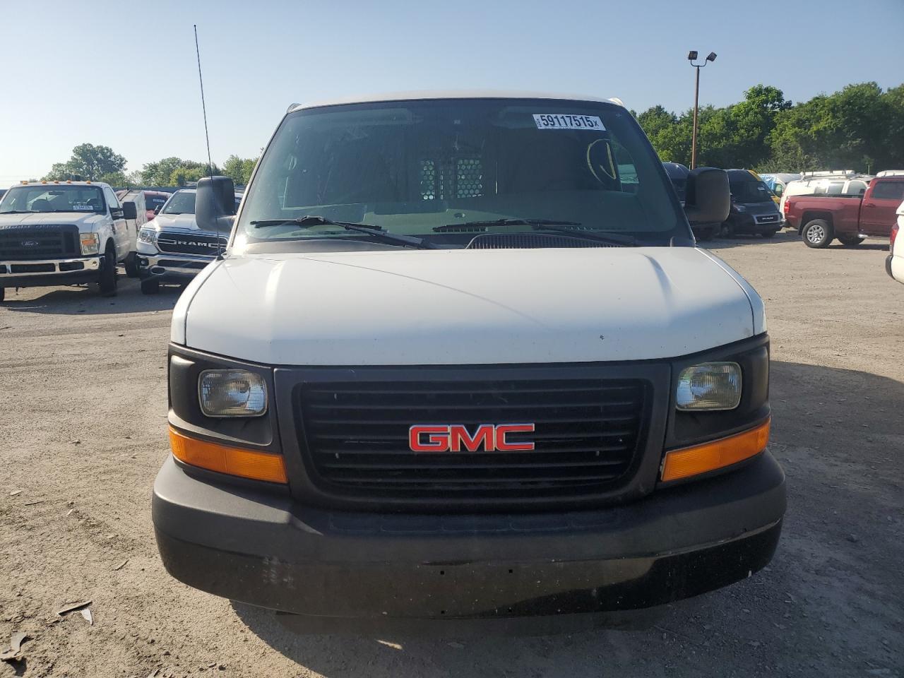 2012 GMC Savana G3500 - Image 5