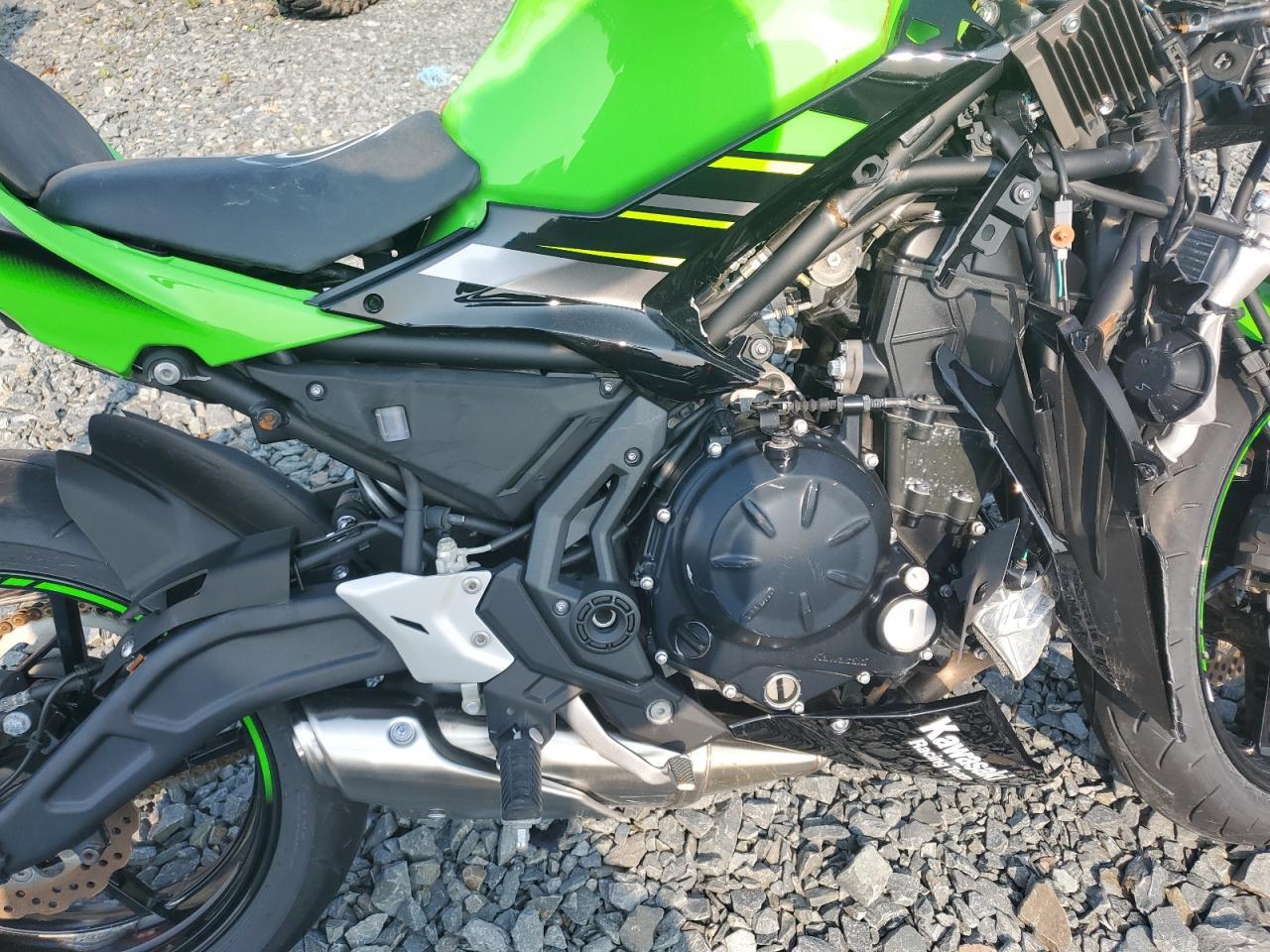 2019 Kawasaki Ex650 F - Фото 7