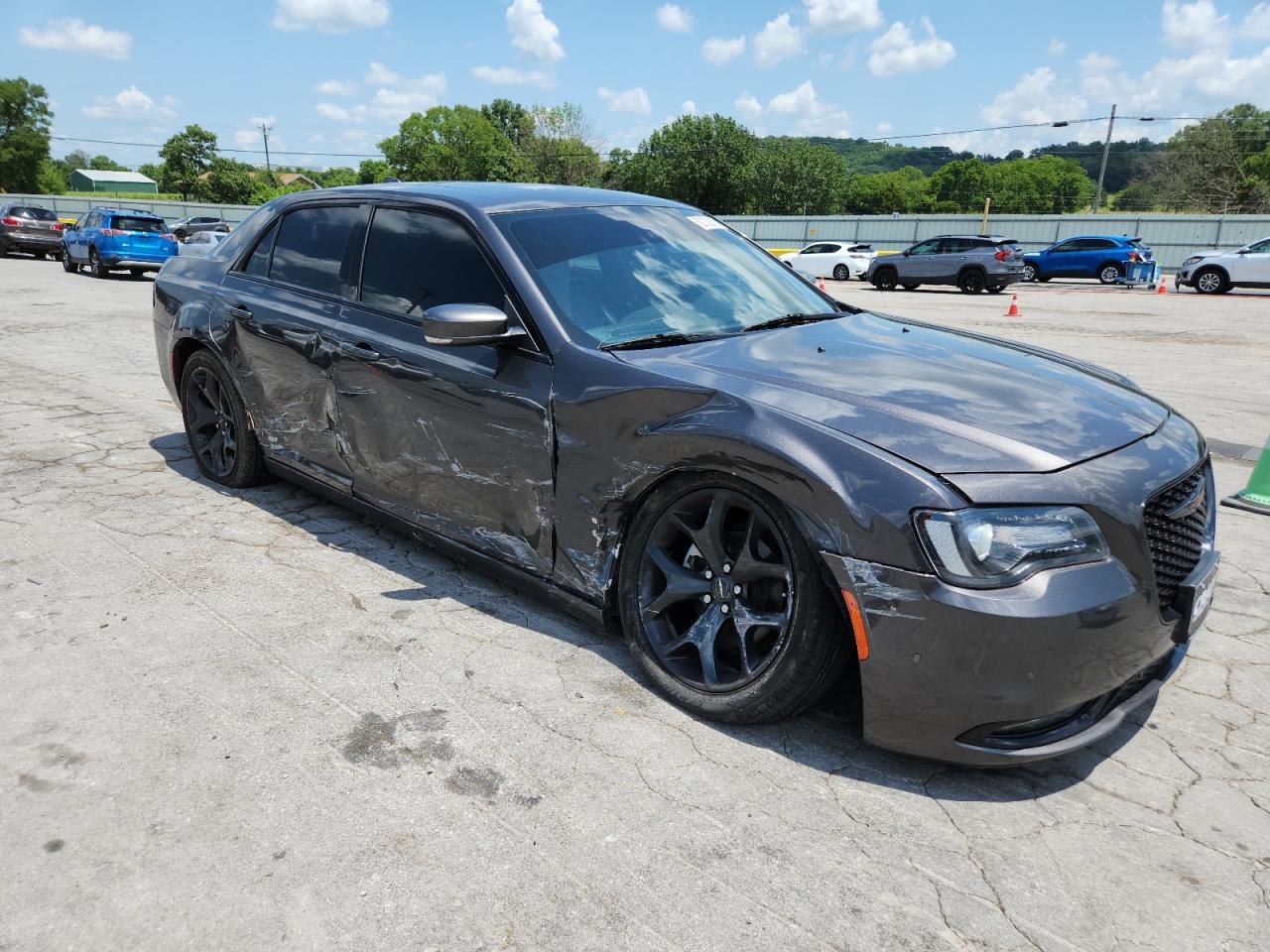 2022 Chrysler 300 S - Image 4