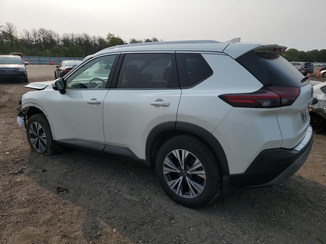 2023 Nissan Rogue Sv - Фото 2