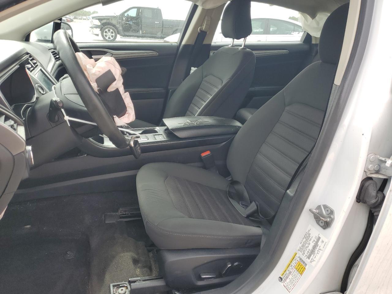 2020 Ford Fusion Se - Фото 7