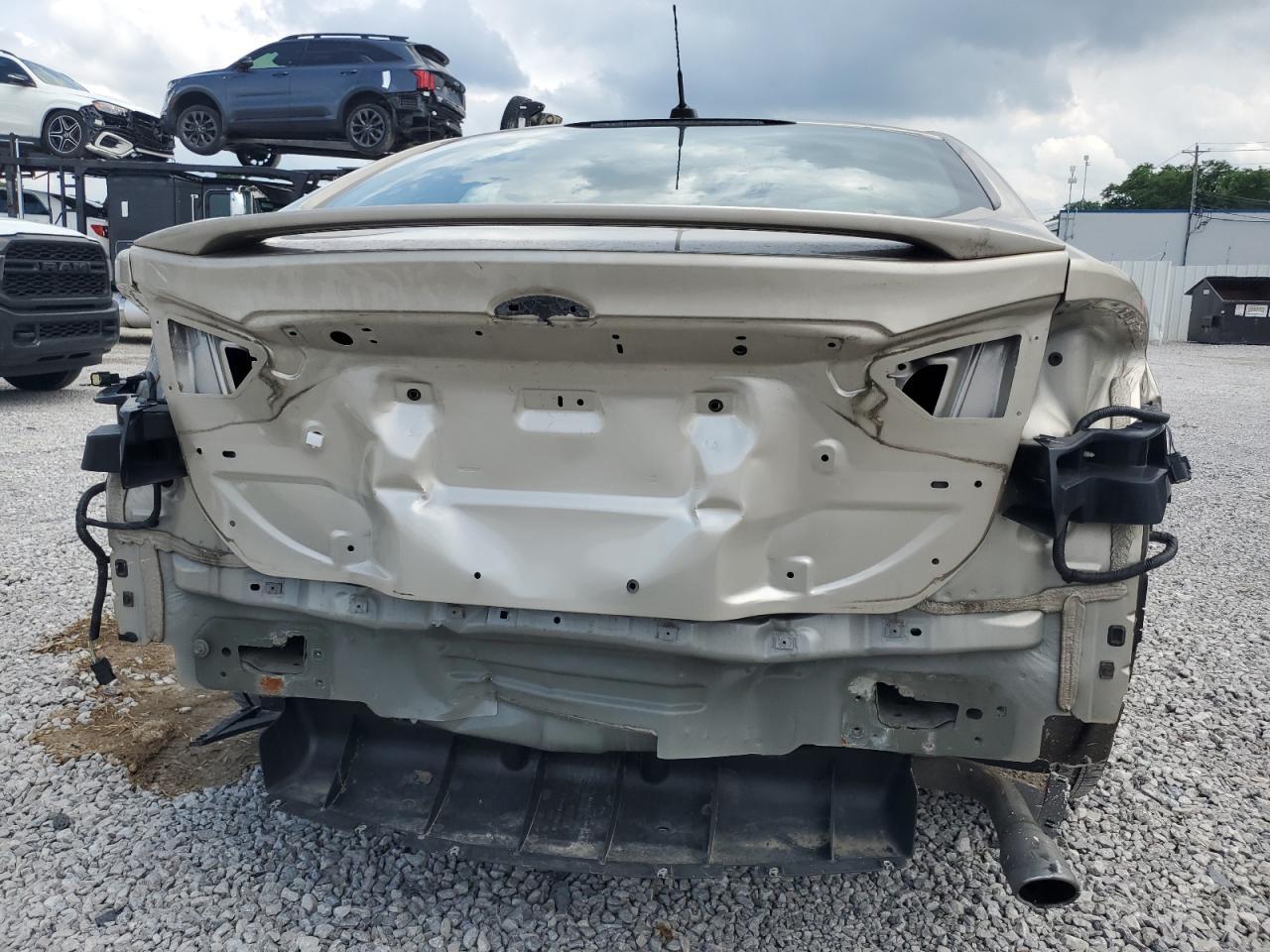 2017 Ford Fusion Titanium Hev - Фото 6