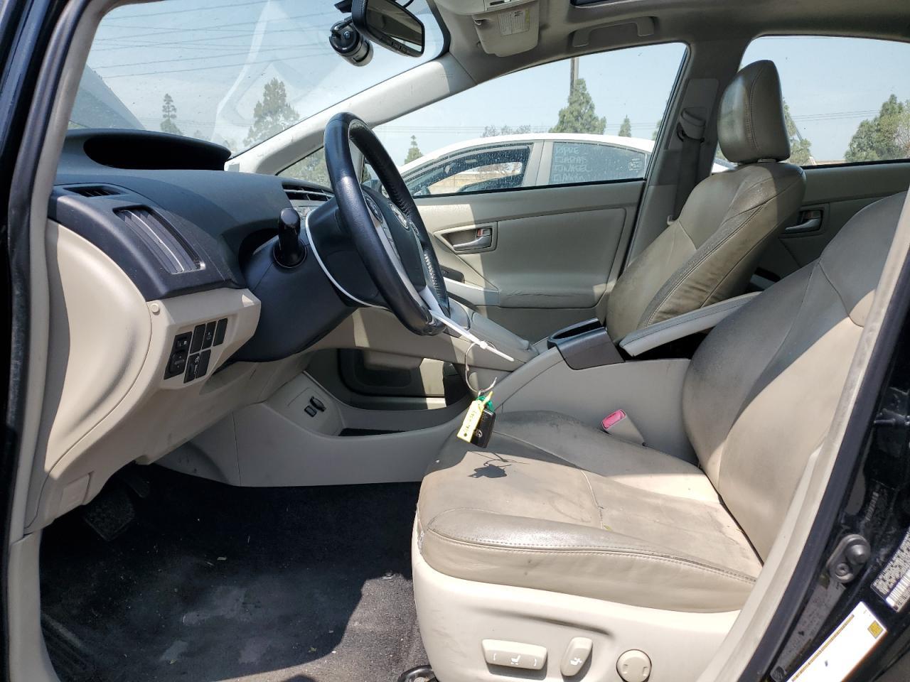 2013 Toyota Prius - Фото 7