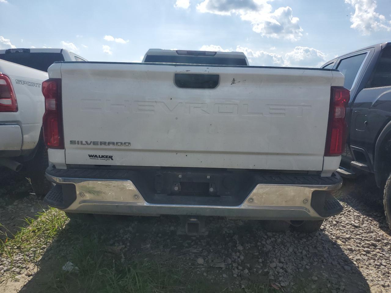 2024 Chevrolet Silverado K3500 - Image 6