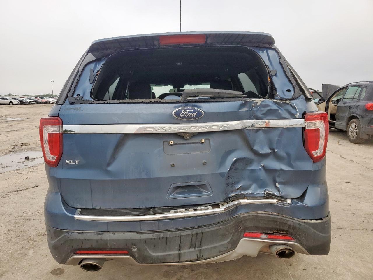 2018 Ford Explorer Xlt - Image 6