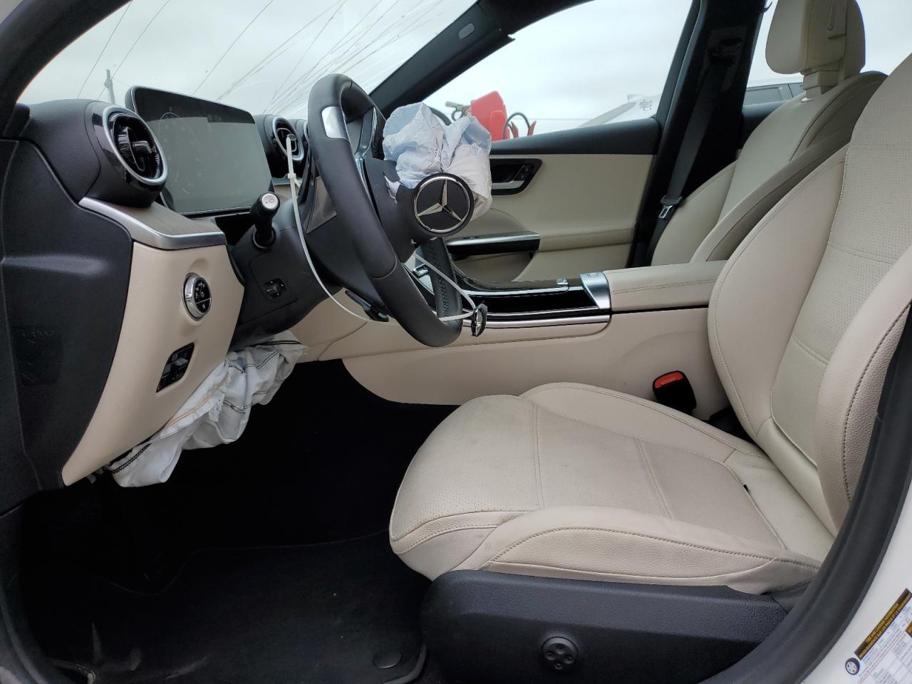 2024 Mercedes-Benz C 300 - Image 7