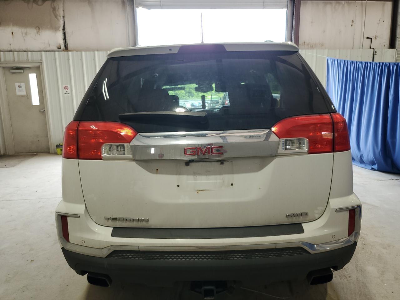 2017 GMC Terrain Sle - Image 6